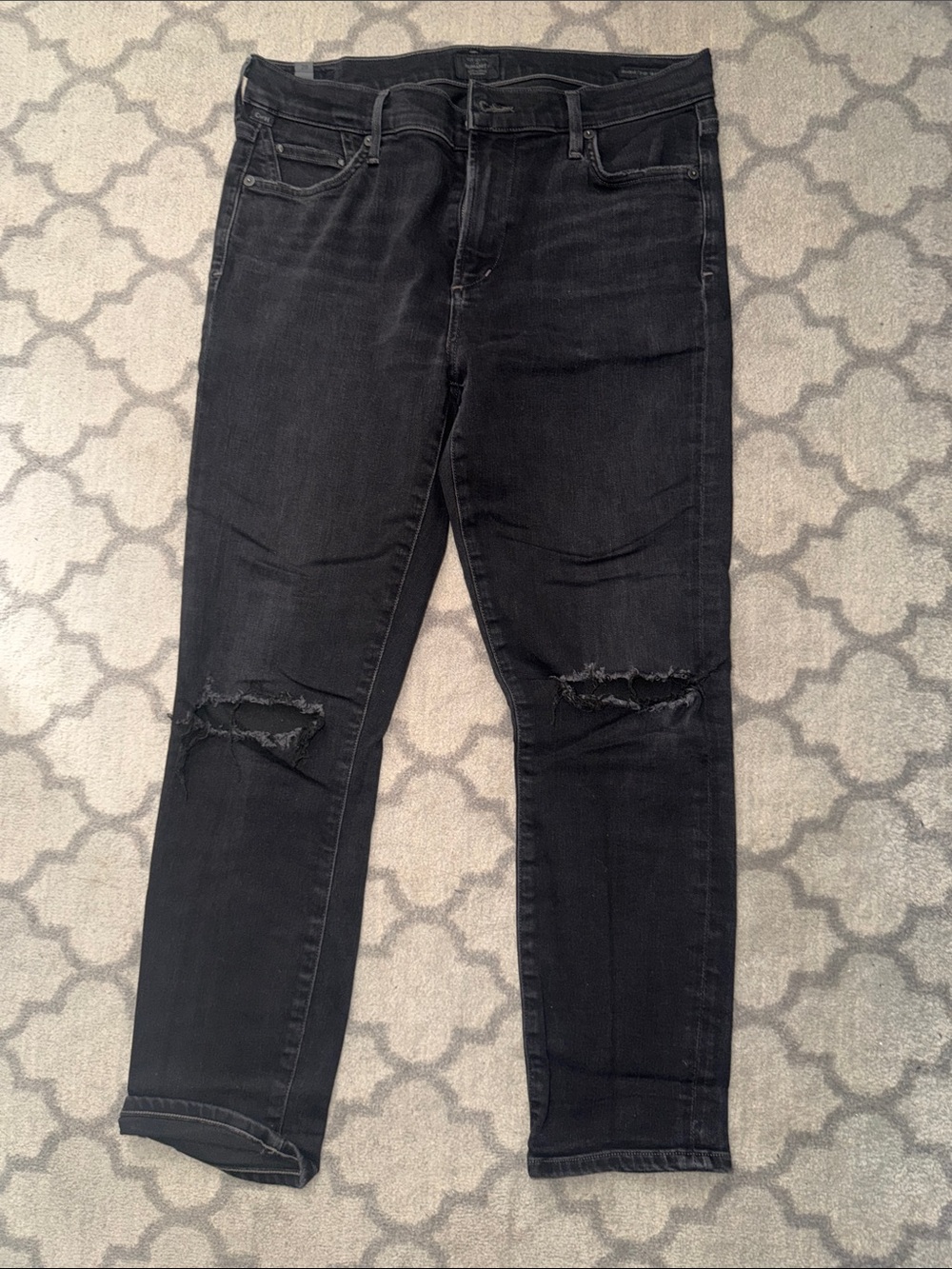 Citizens Of Humanity Black Skinny Jeans with Knee Rips